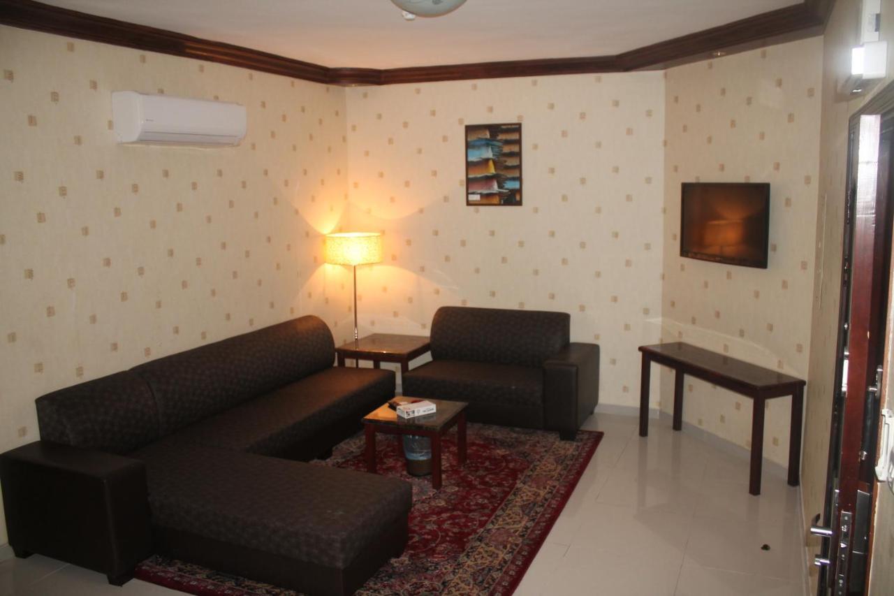 Diwan Alaseel Alraqi Jeddah Exterior photo
