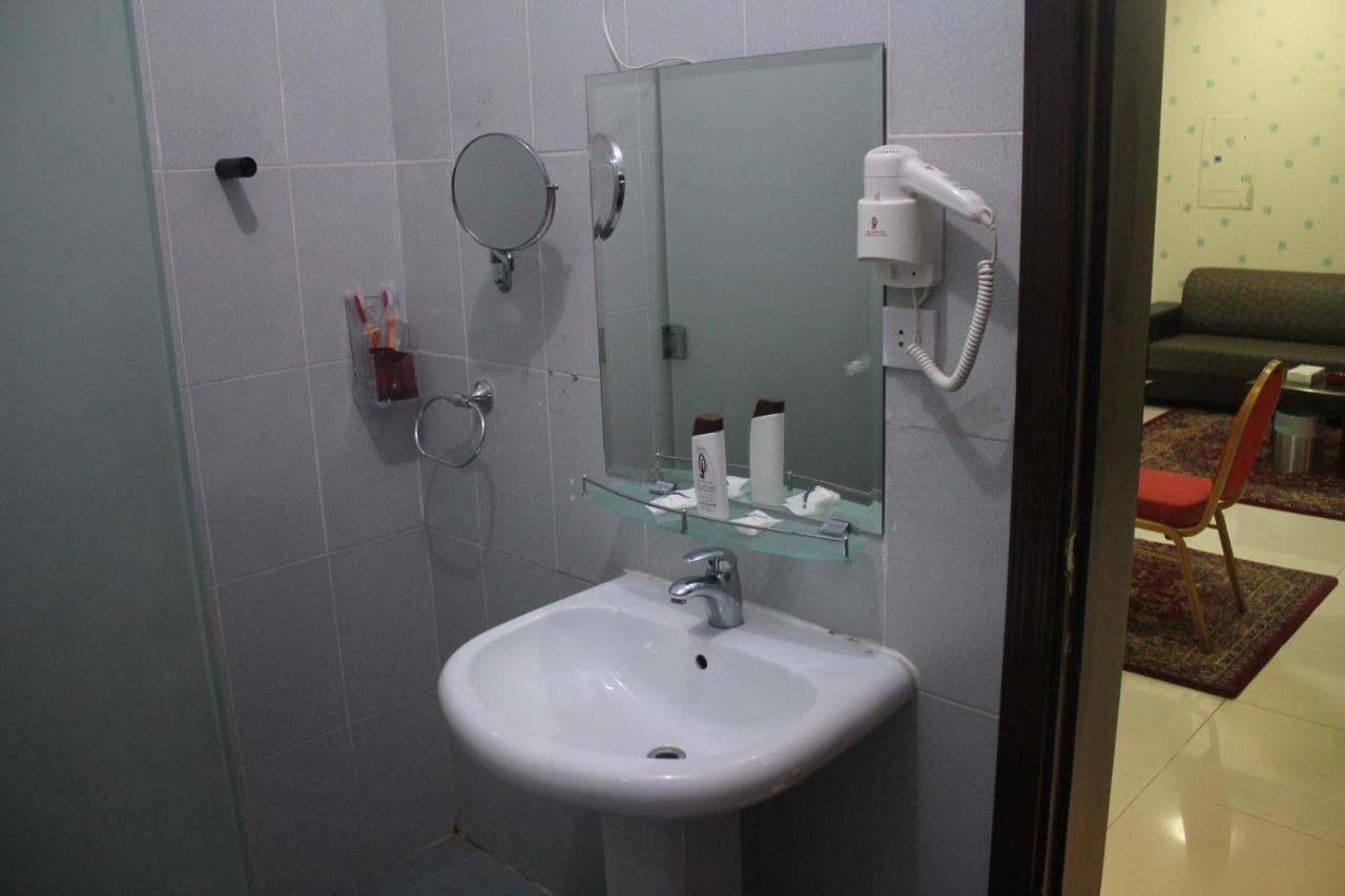 Diwan Alaseel Alraqi Jeddah Exterior photo